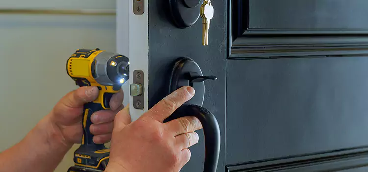 Commercial Door Lock Installation Soledad