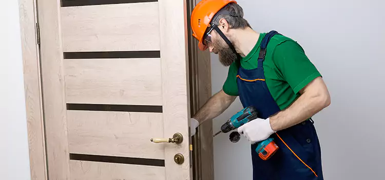 Replace Internal Door Handle with Lock Soledad