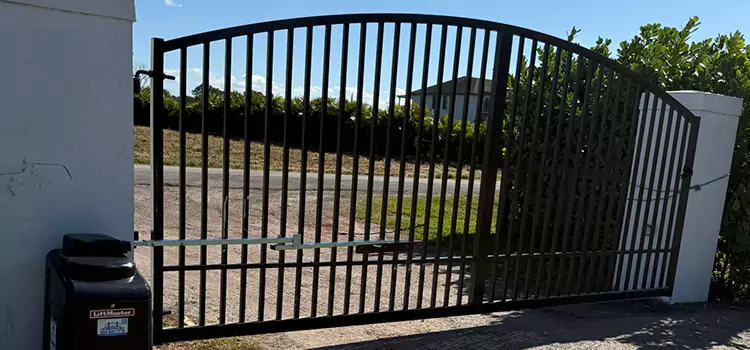 Driveway Fence Repair Soledad
