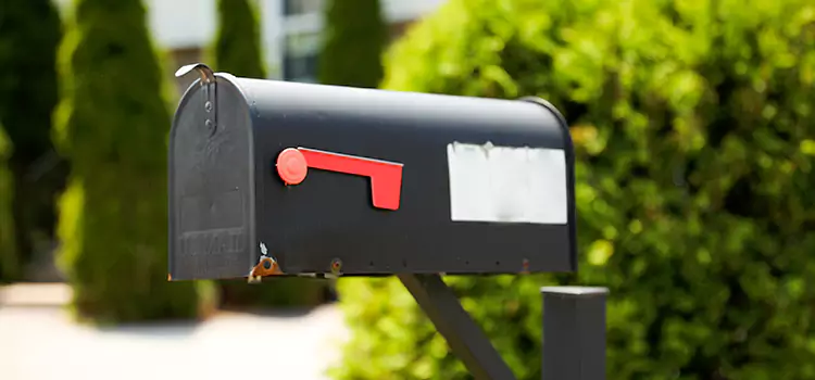Secure Mailboxes for Packages Soledad