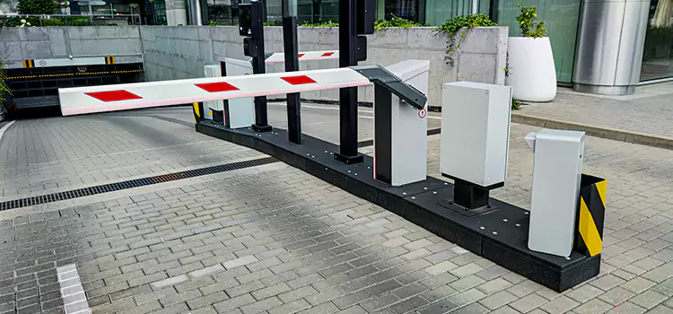 Custom Gate Design & Integration Soledad